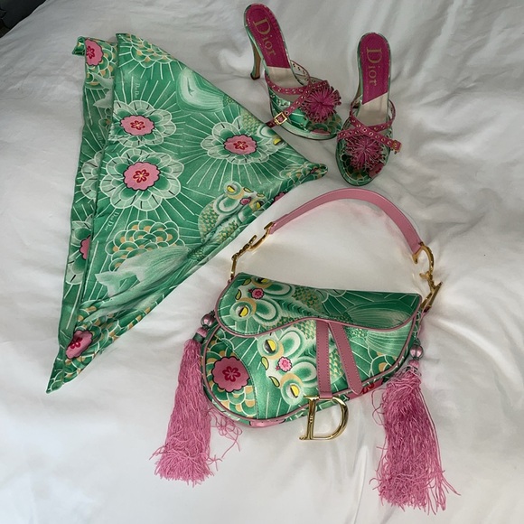 Christian Dior fall 2003 collection - Picture 4 of 17